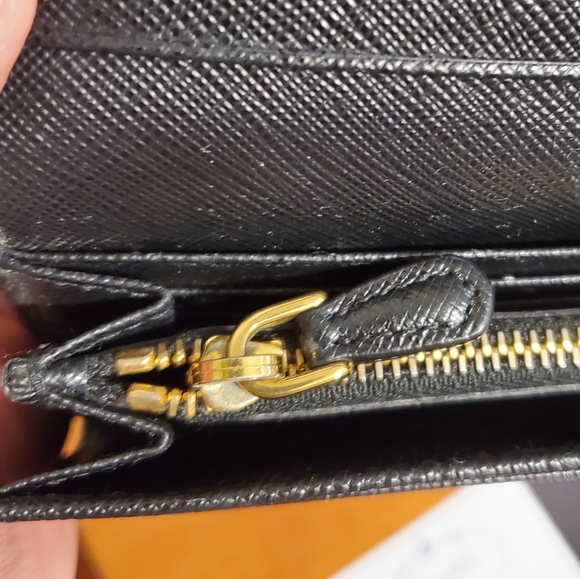 Prada wallet - Picture 10 of 10
